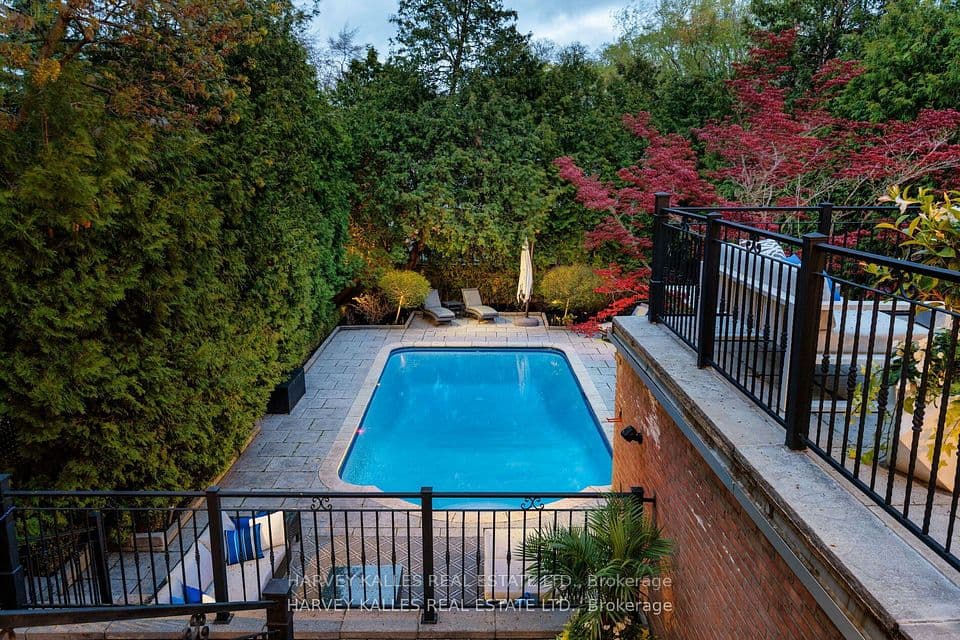 215 Dunvegan Road, Toronto, ON M5P 2P2 – photo 3
