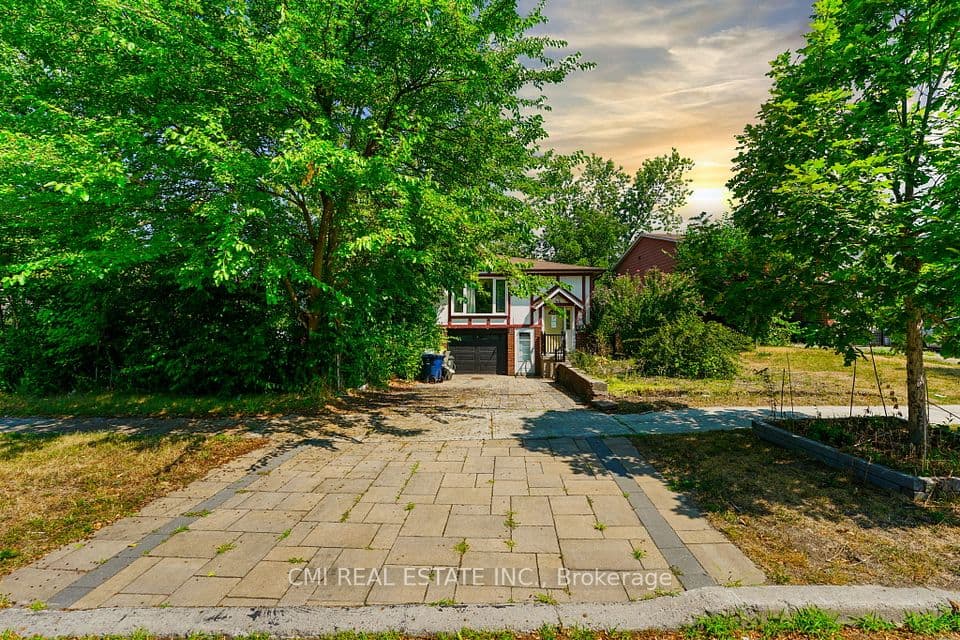 50 Apache Trail, Toronto, ON M2H 2H7 – main photo