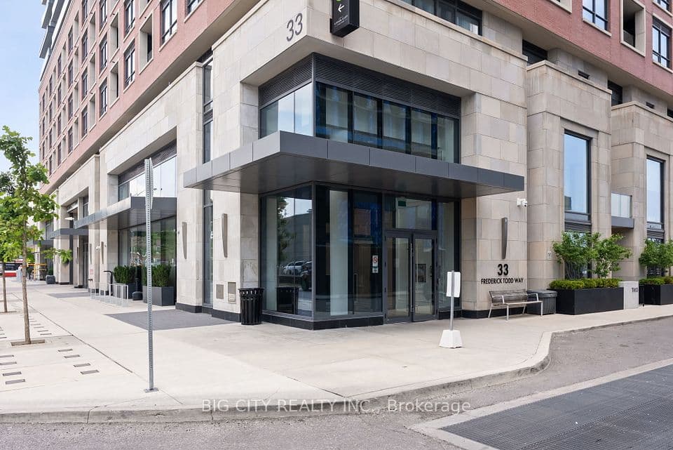 33 Frederick Todd Way 2002, Toronto, ON M4G 0C9 – photo 3
