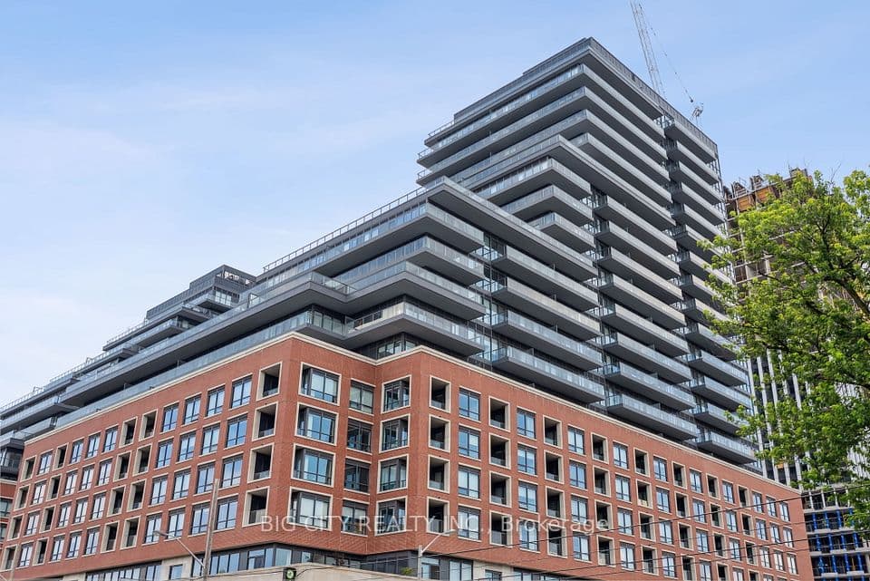 33 Frederick Todd Way 2002, Toronto, ON M4G 0C9 – photo 2