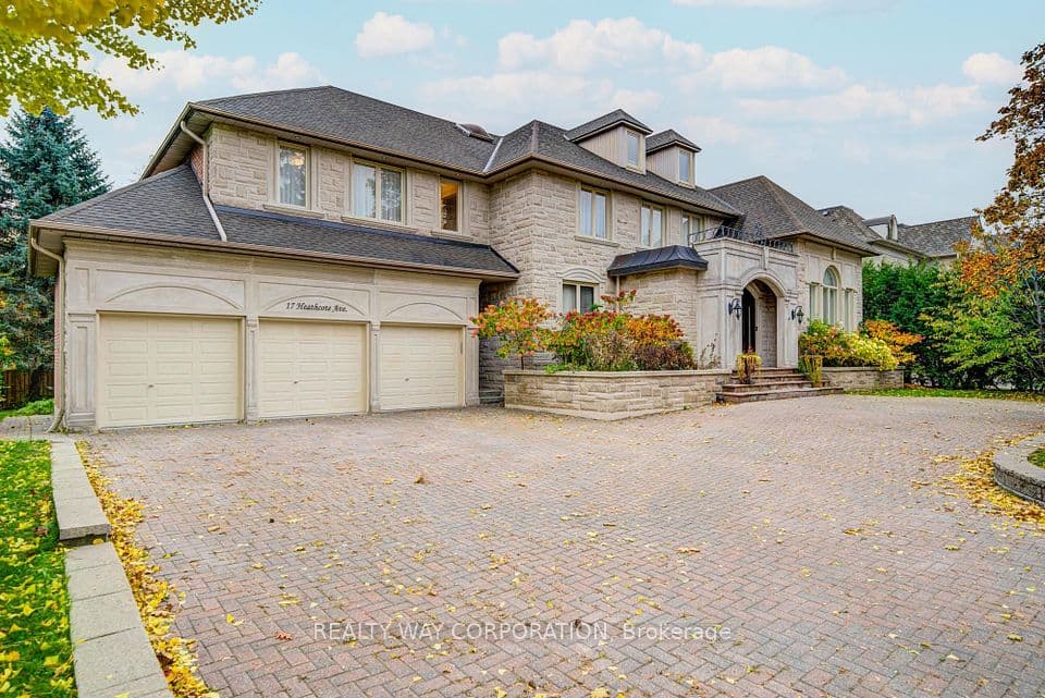 17 Heathcote Avenue, Toronto, ON M2L 1Y6 – main photo