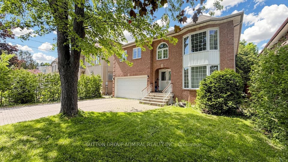 32 Northwood Drive, Toronto, ON M2M 2J8 – main photo