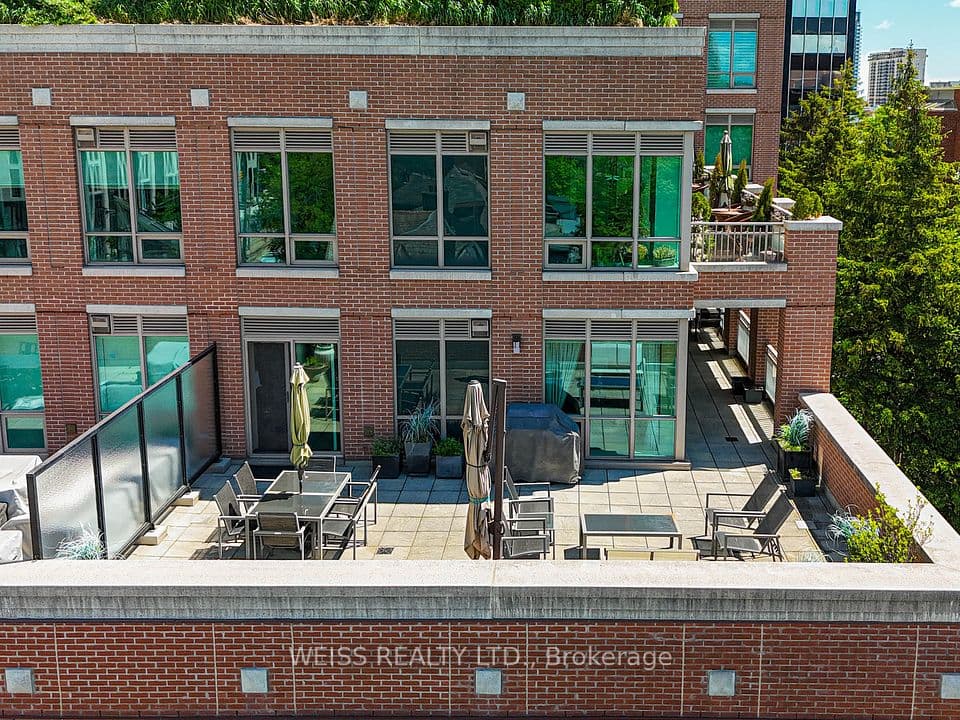 155 St Clair Avenue W 506, Toronto, ON M4V 0A1 – photo 3