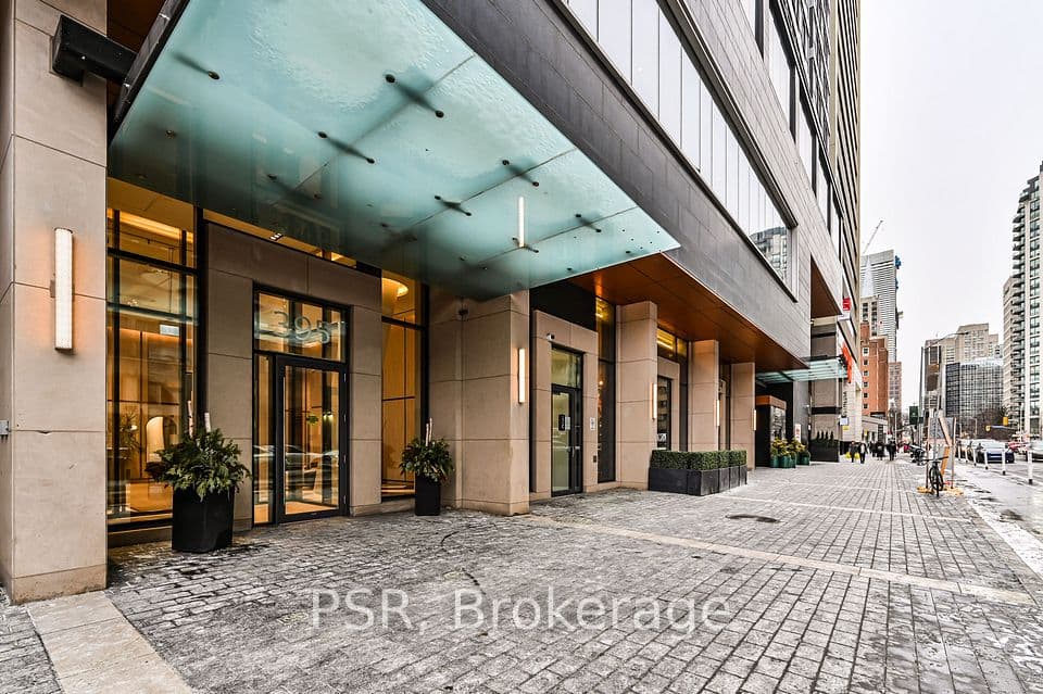 395 Bloor Street E 4409, Toronto, ON M4W 0B4 – photo 3