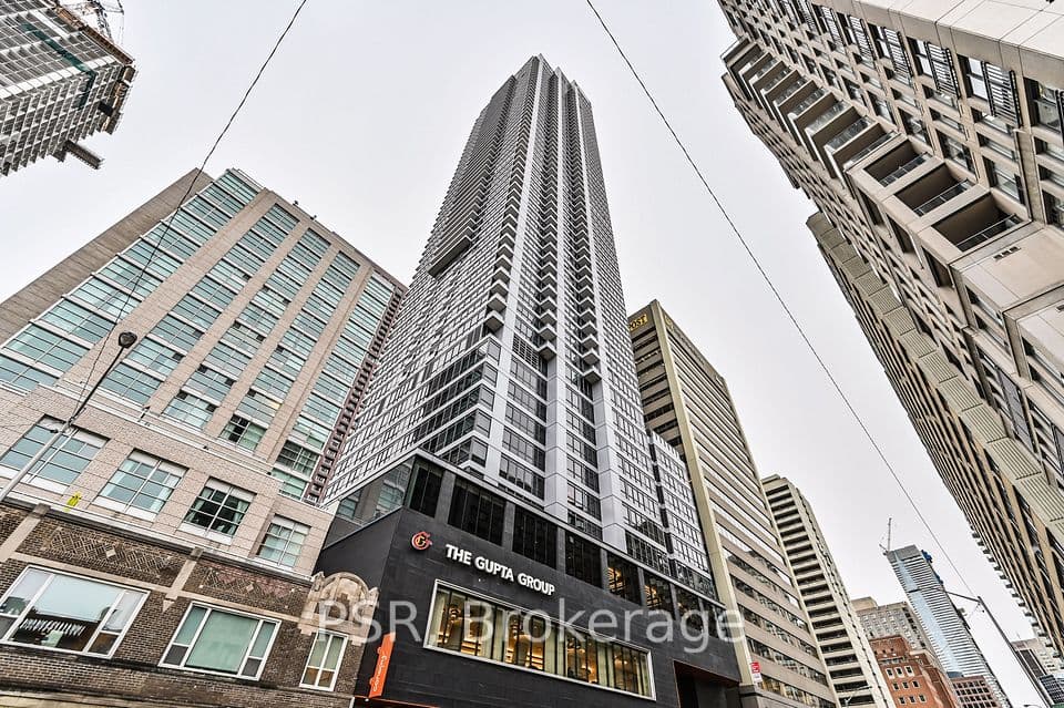 395 Bloor Street E 4409, Toronto, ON M4W 0B4 – photo 2
