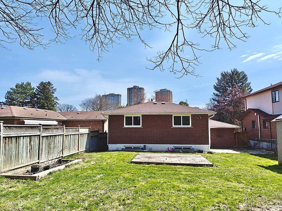 182 McNicoll Avenue, Toronto, ON M2N 3K7 – photo 3