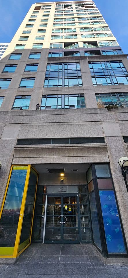 102 Bloor Street W 306, Toronto, ON M5S 1M8 – photo 2