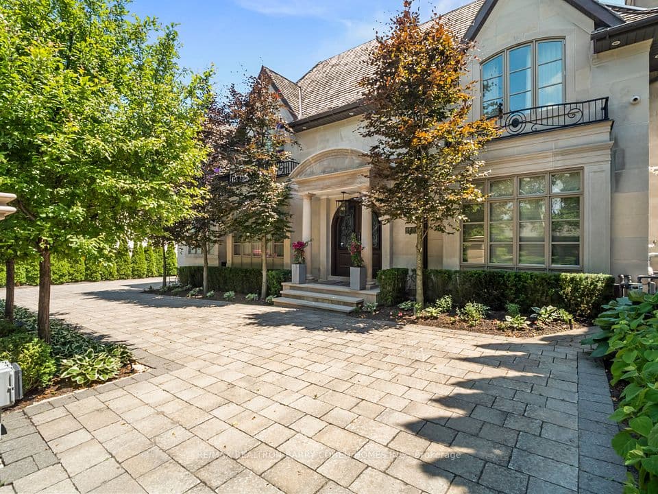 143 Highland Crescent, Toronto, ON M2L 1H2 – photo 2