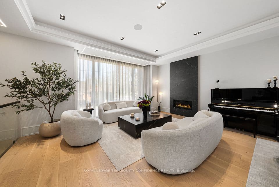 35 Nipigon Avenue, Toronto, ON M2M 2V7 – photo 3