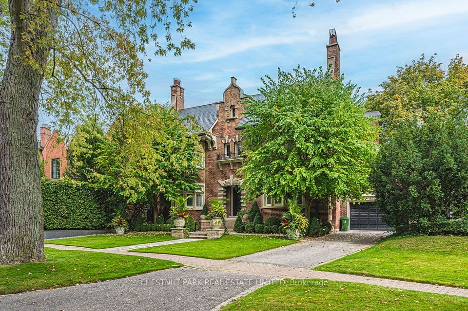 82 Chestnut Park Road, Toronto, ON M4W 2R3 – photo 2
