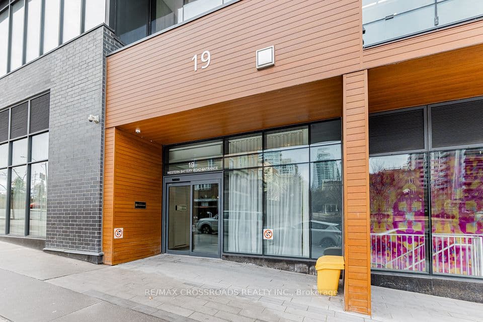 19 Western Battery Road 3222, Toronto, ON M6K 3S4 – photo 2