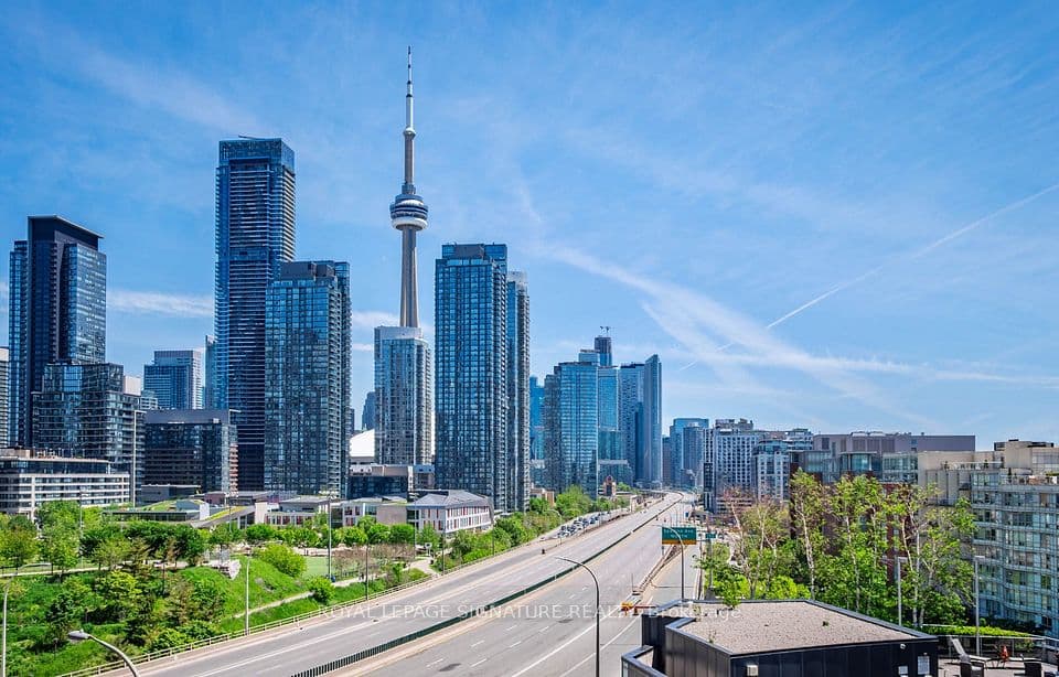 38 Dan Leckie Way 1109, Toronto, ON M5V 2V6 – main photo