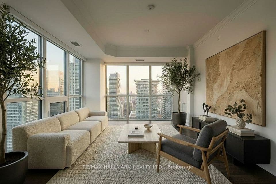 101 Erskine Avenue 2907, Toronto, ON M4P 1Y5 – main photo