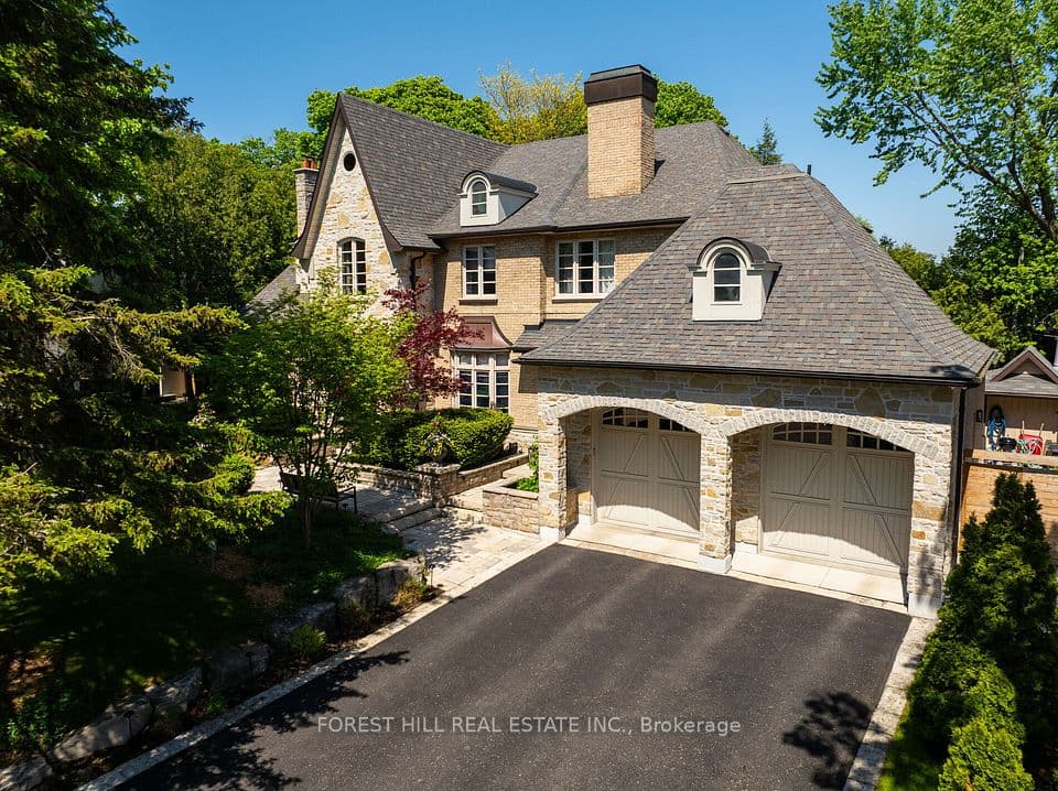 14 Denewood Crescent, Toronto, ON M3B 1M5 – main photo