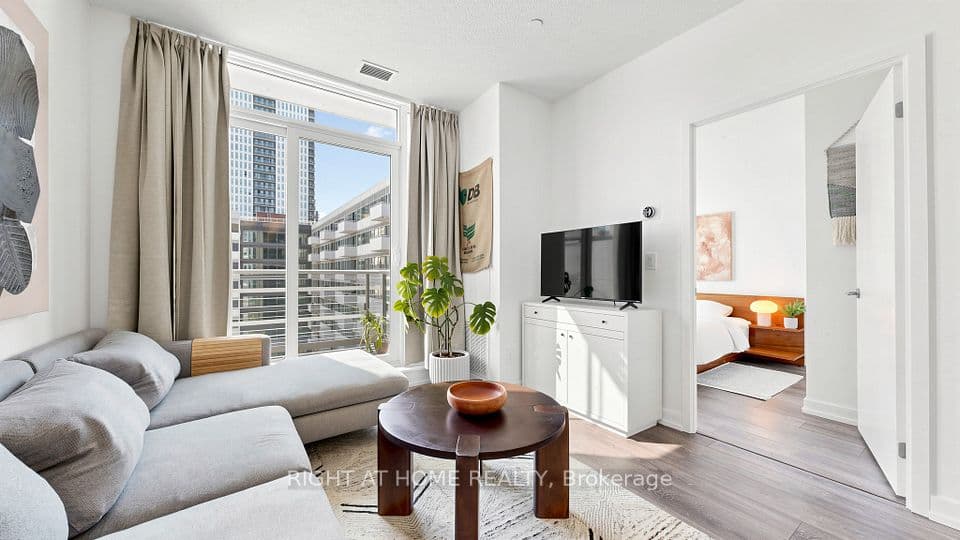 200 Sackville Street 714, Toronto, ON M5A 0C4 – main photo