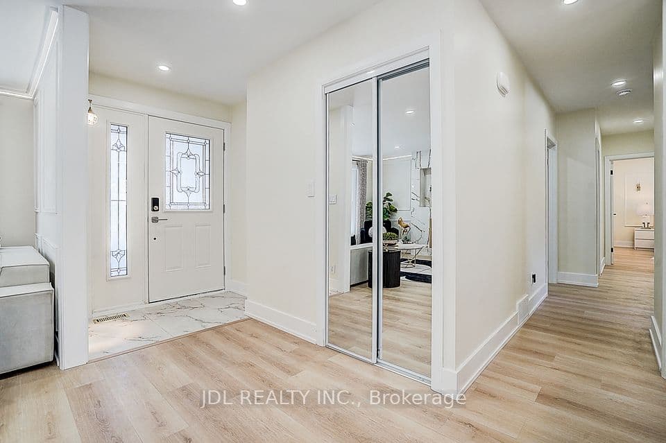 15 Crossburn Drive, Toronto, ON M3B 2Z3 – photo 3