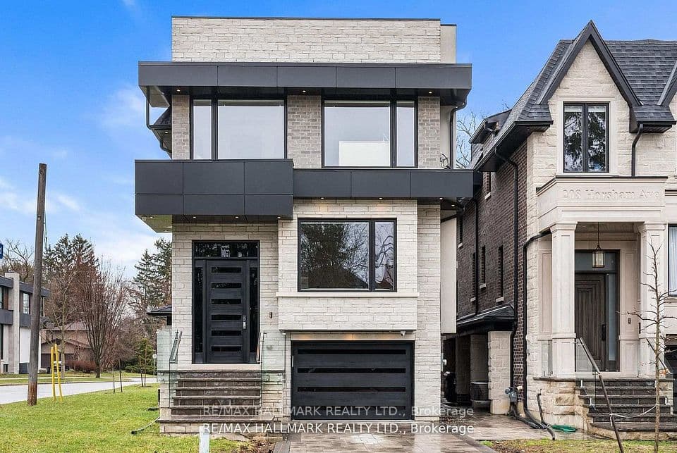 210 Horsham Avenue, Toronto, ON M2N 2A5 – main photo