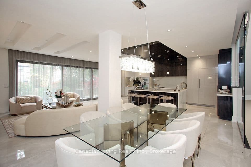 554 St Clements Avenue, Toronto, ON M5N 1M6 – photo 3