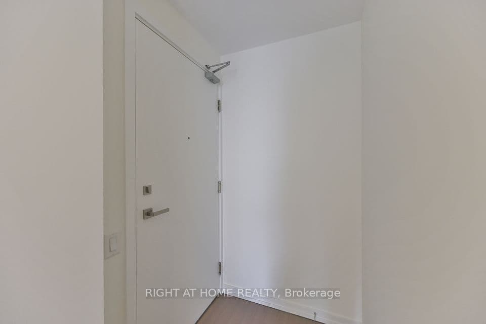 101 Peter Street W 3903, Toronto, ON M5V 0G6 – photo 3