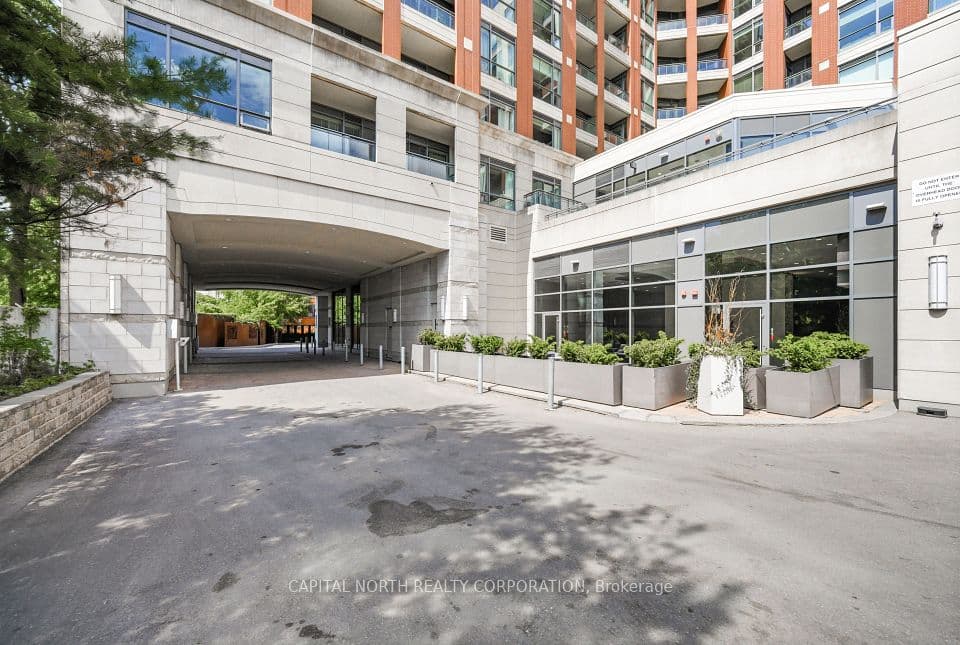 23 Glebe Road W 804, Toronto, ON M5P 0A1 – photo 2