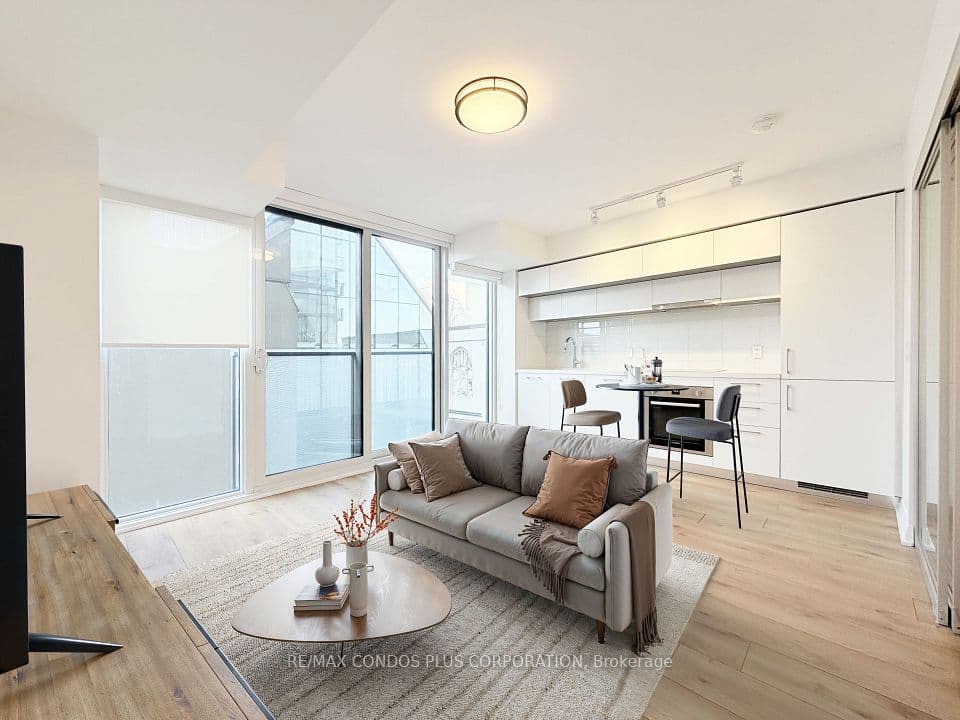 99 Foxbar Road 306, Toronto, ON M4V 0B2 – photo 2