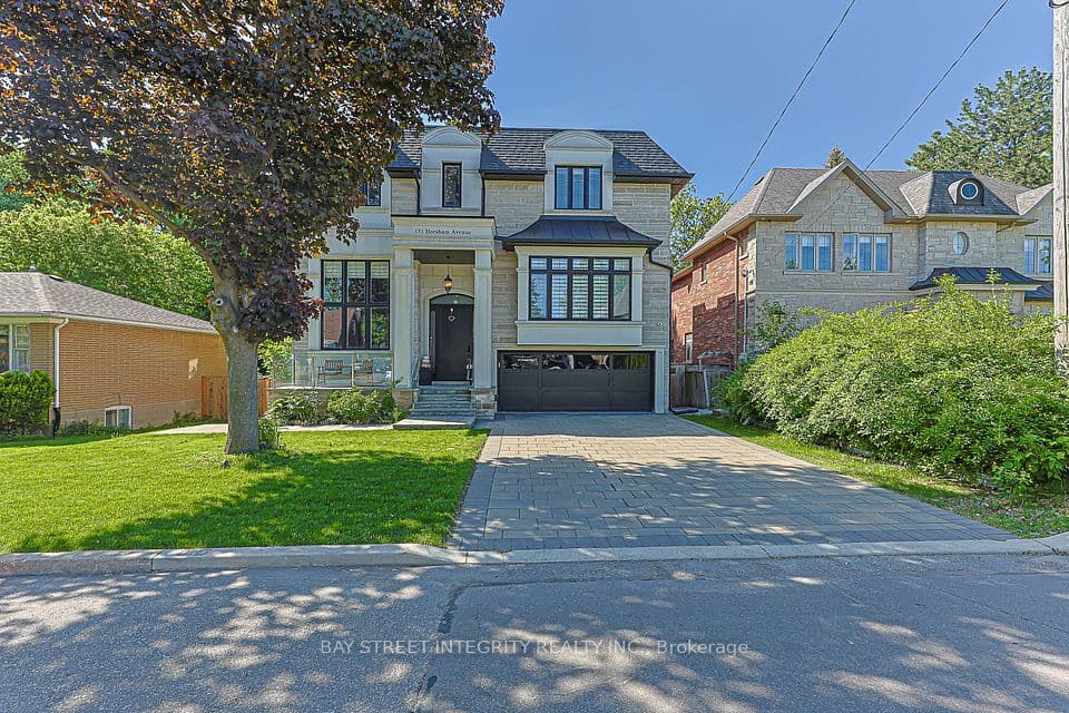 151 Horsham Avenue, Toronto, ON M2N 2A3 – main photo