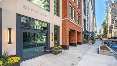 327 King Street W 703, Toronto, ON M5V 0W7 – photo 2