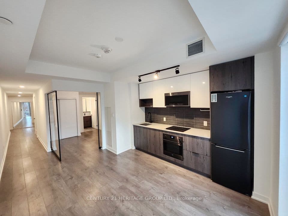 5 Defries Street 619, Toronto, ON M5A 0W7 – photo 3
