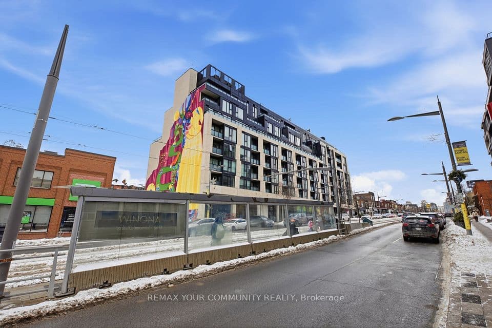 840 St Clair Avenue W 515, Toronto, ON M6C 0A4 – photo 2