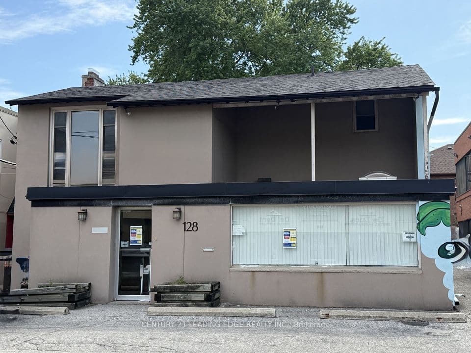 203 Finch Avenue W, Toronto, ON M2R 1M2 – main photo