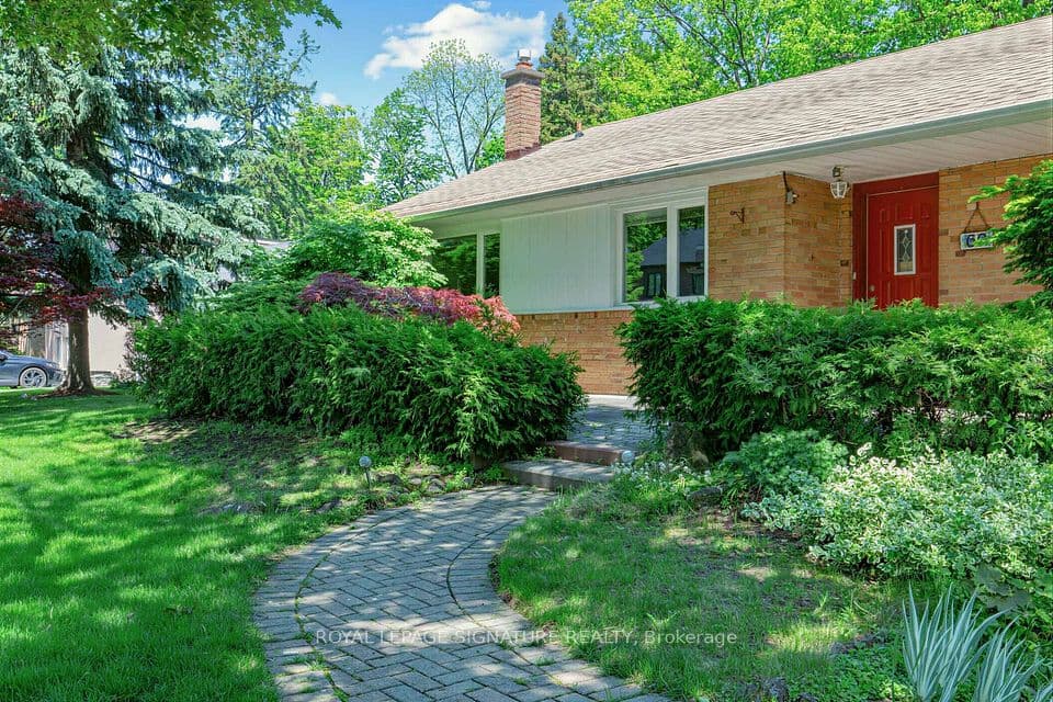 69 Greenland Road, Toronto, ON M3C 1N4 – photo 3
