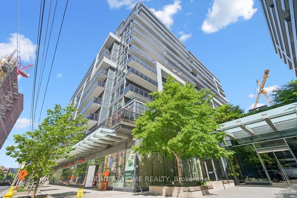1030 King Street W 418, Toronto, ON M6K 3N3 – photo 2