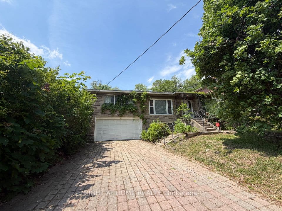 36 Forest Wood, Toronto, ON M5N 2V9 – photo 3