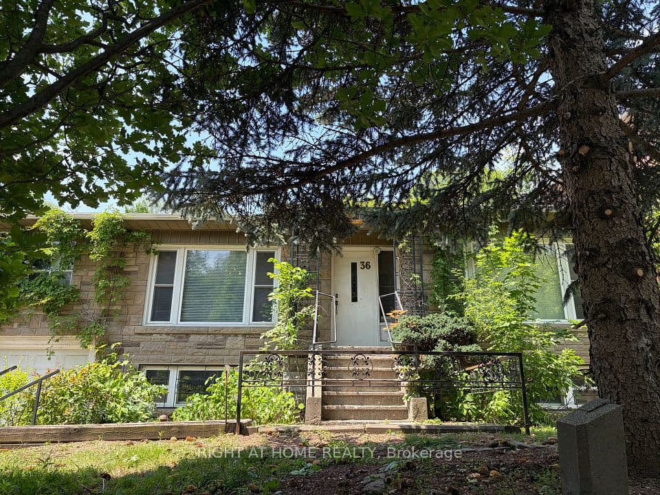 36 Forest Wood, Toronto, ON M5N 2V9 – photo 2
