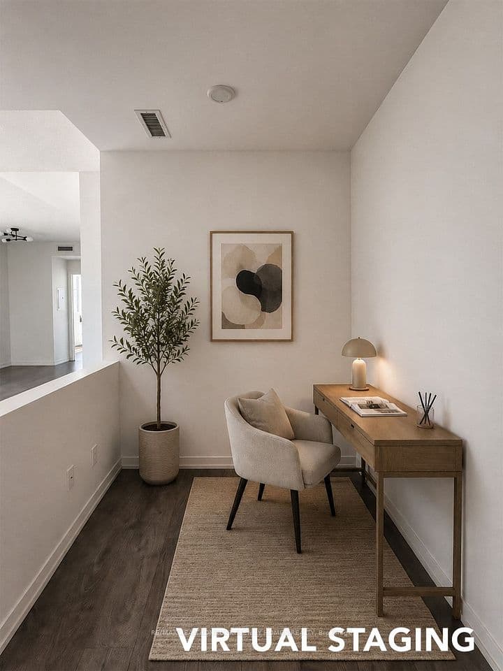 49 East Liberty Street 903, Toronto, ON M6K 0B2 – photo 2