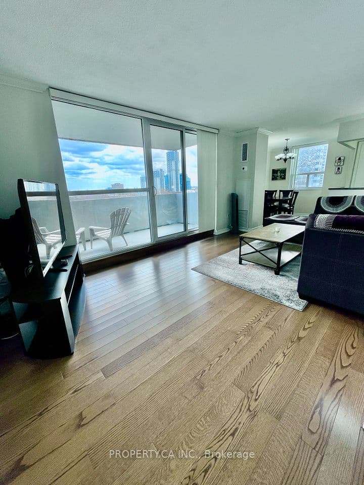 5 Old Sheppard Avenue 1003, Toronto, ON M2J 4K3 – photo 2