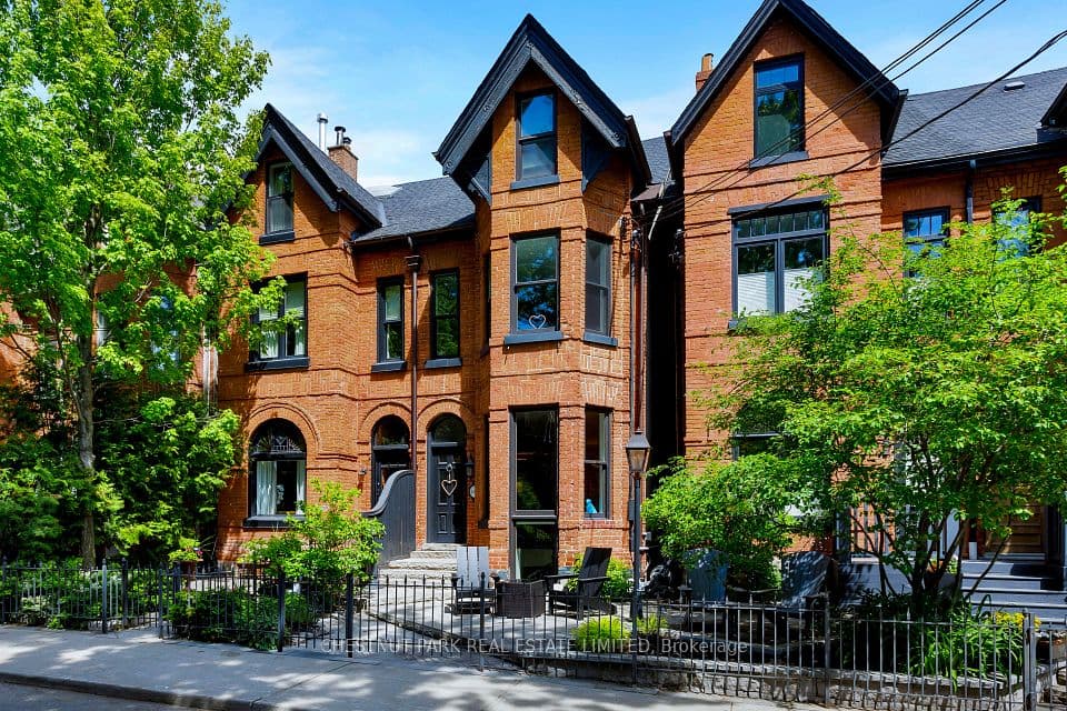 466 Wellesley Street E, Toronto, ON M4X 1H9 – photo 2