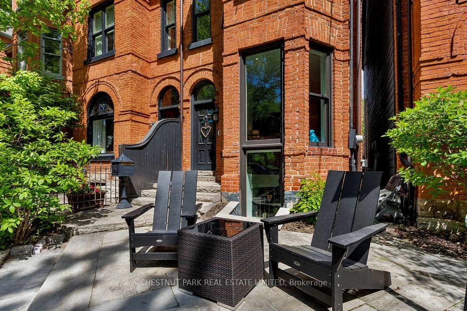 466 Wellesley Street E, Toronto, ON M4X 1H9 – photo 3