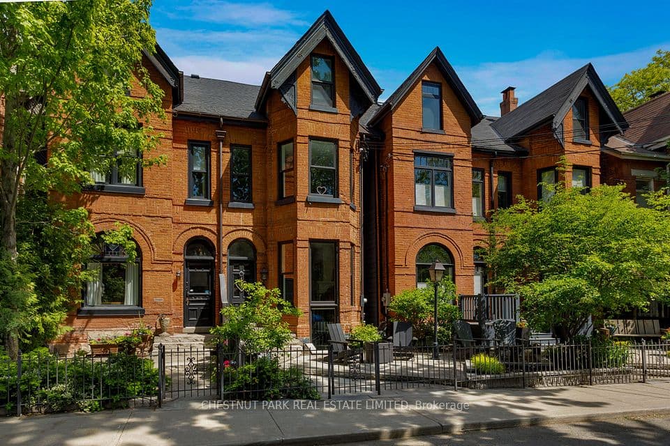 466 Wellesley Street E, Toronto, ON M4X 1H9 – main photo