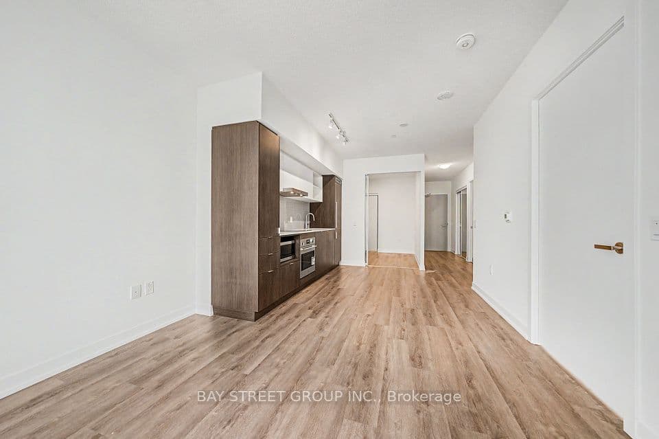 138 Downes Street 806, Toronto, ON M5E 0E4 – photo 3