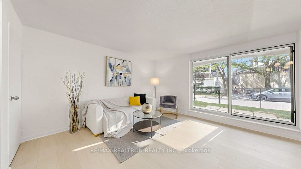 10 Moonstone Byway 145, Toronto, ON M2H 3J3 – photo 3
