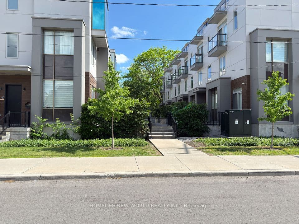 25 Dervock Crescent 2, Toronto, ON M2K 0G7 – photo 3