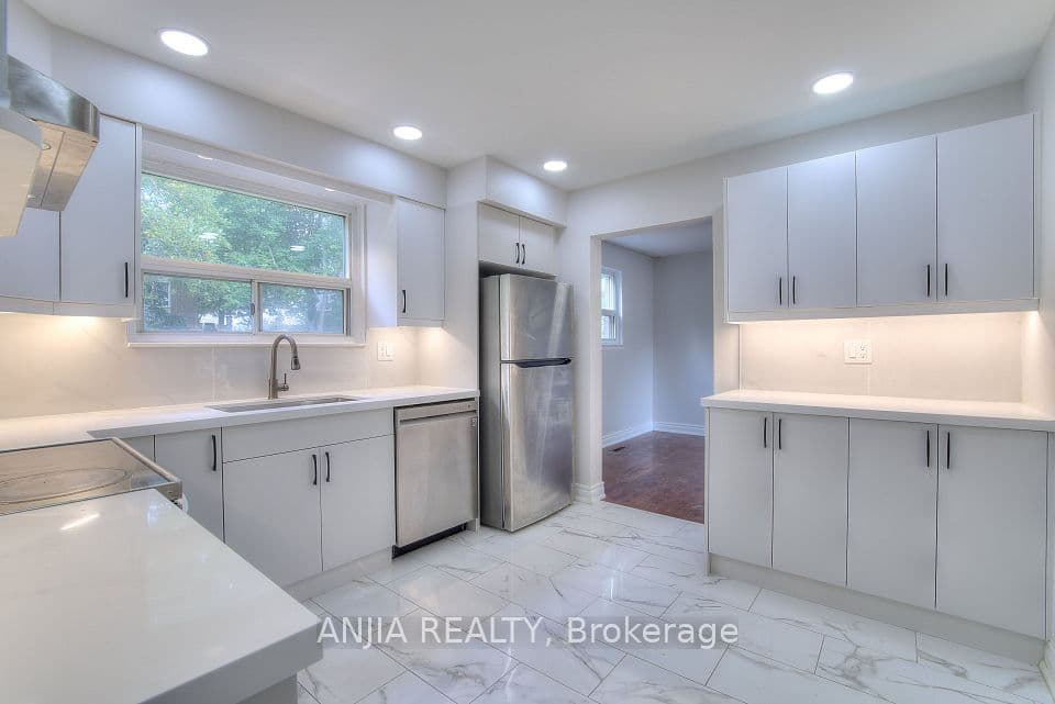 14 Cherrystone Drive, Toronto, ON M2H 1R9 – main photo