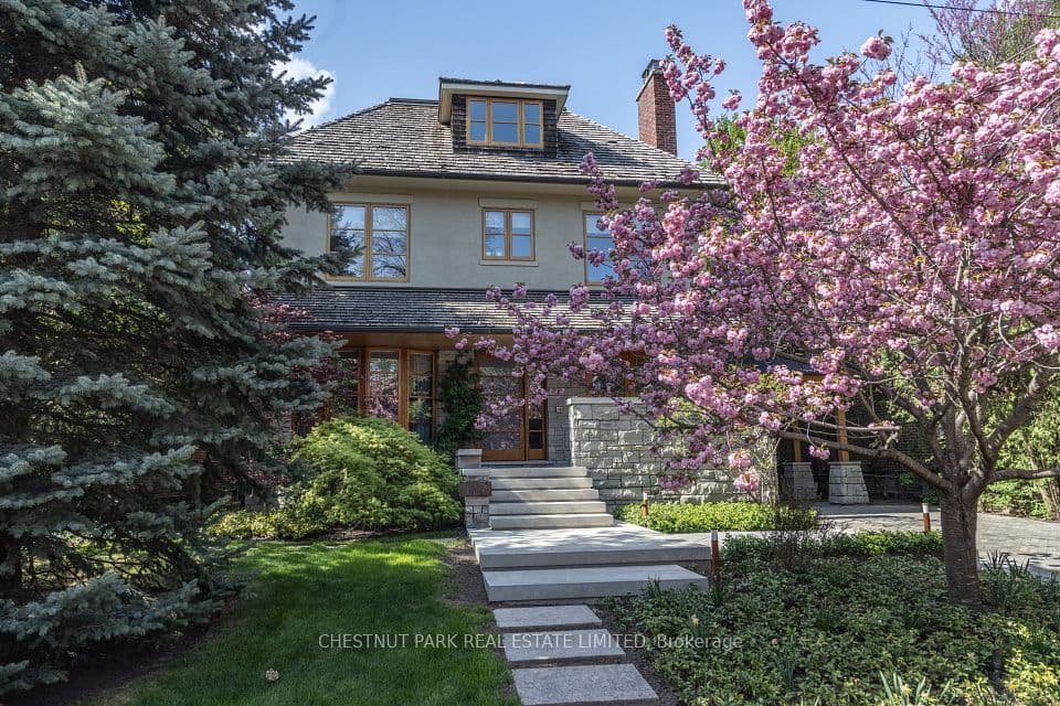 177 Coldstream Avenue, Toronto, ON M5N 1X7 – main photo