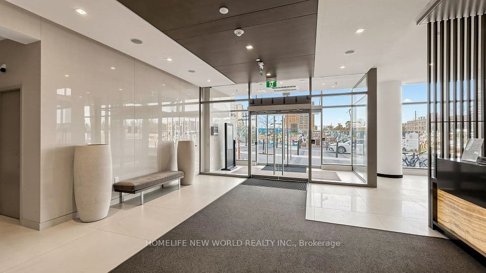 7 golden lion Heights N837, Toronto, ON M2M 0C1 – photo 3