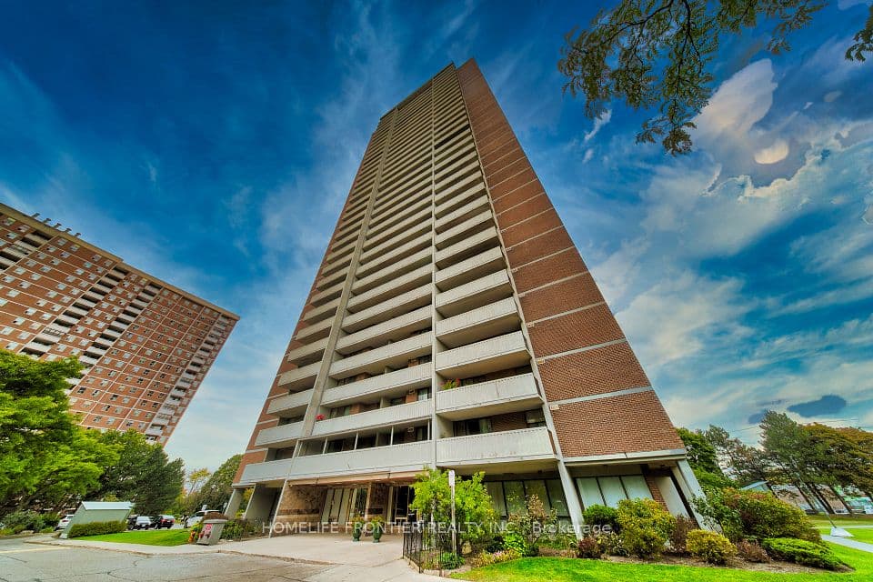 10 Tangreen Court 608, Toronto, ON M2M 4B9 – photo 2