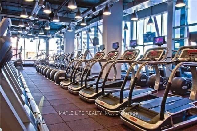 388 Yonge Street 6110, Toronto, ON M5B 0A4 – photo 3