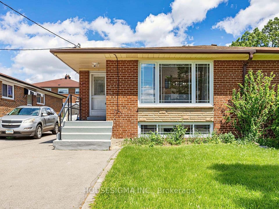 51 Tisdale Avenue, Toronto, ON M4A 1Y6 – photo 3