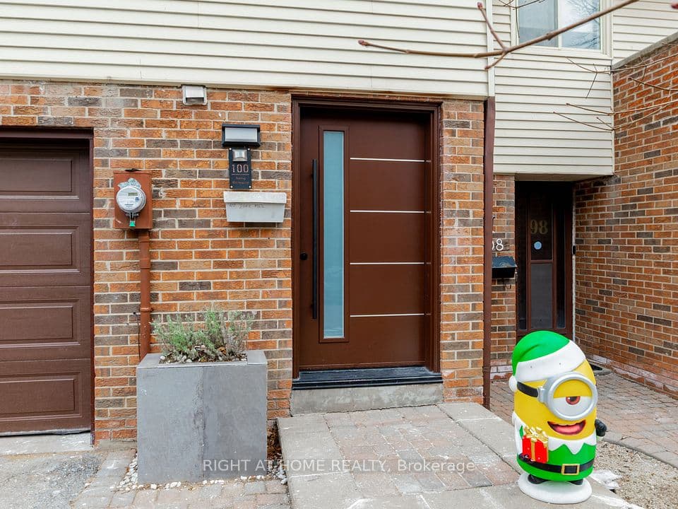 100 Jenny Wrenway, Toronto, ON M2H 2Z2 – photo 2