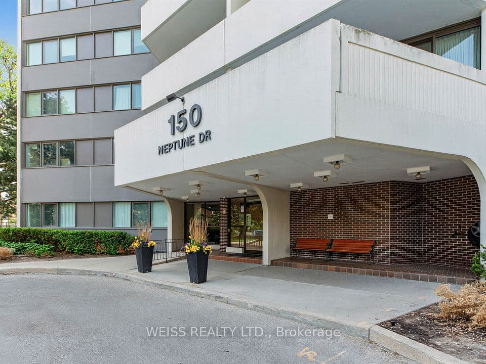 150 Neptune Drive 202, Toronto, ON M6A 2Y9 – photo 3